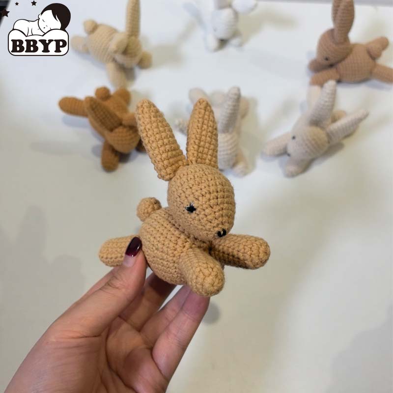 Baby Nursery Mobile - 1 Stück entzückende Häkel-Kaninchen-Dekoration, Baby-Krippe, Handy