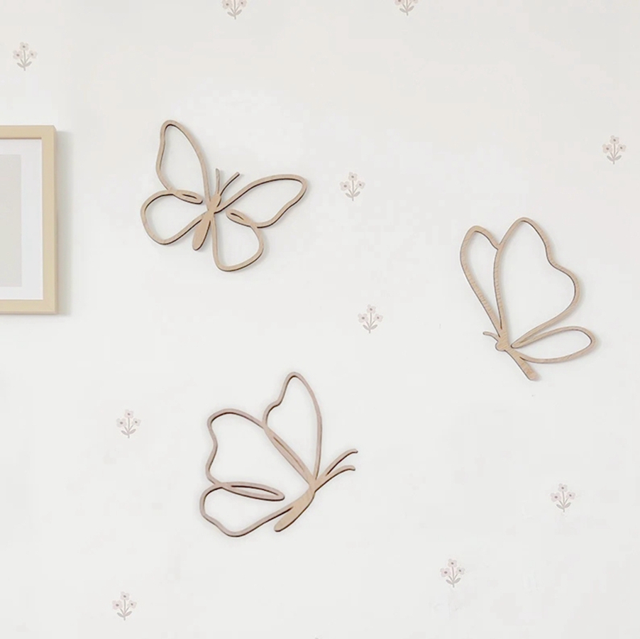 Holzschmetterlinge-Schild, Hol – Baby Nursery Needs Bewertung und Preis